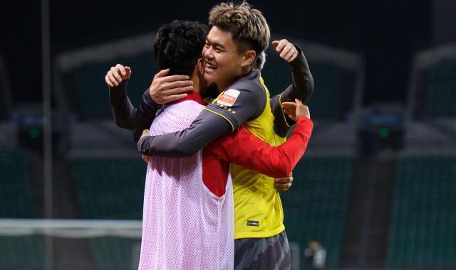 开云体育-【中超】邓涵文破僵杨立瑜远射 广州2比0胜十人亚泰