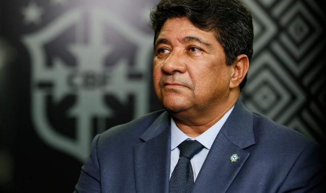 开云体育-国际足联帮忙官复原职 他马上就炒掉巴西队主教练