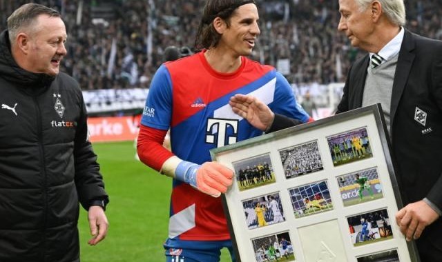 开云体育app-红牌是天灾，轮换与换人是人祸，拜仁危机死灰复燃