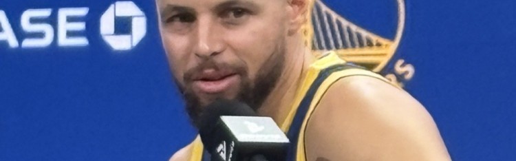 开云体育app-库里：开局慢热投不进无需纠结 防守稳住了局面&amp;巴特勒带队追分